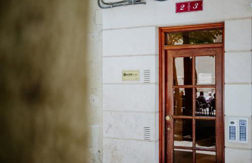 Alojamiento en pleno centro con WIFI y Aire Acondicionado - Photo 25