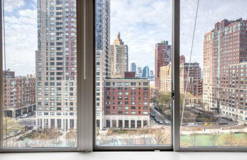 Bright FiDi Studio w Gym Doorman NYC-115 - Foto 4