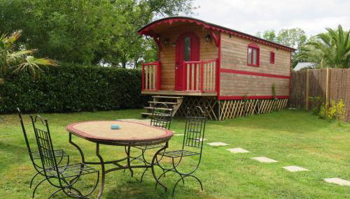 LE PETIT NID DANS LA ROULOTTE - Foto 3