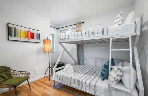 @ Marbella Lane - Stylish House + Impressive Views - Foto 60