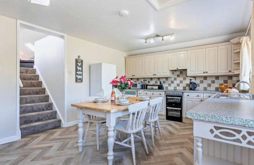 2 Bed in Holsworthy oc-00813 - Photo 3