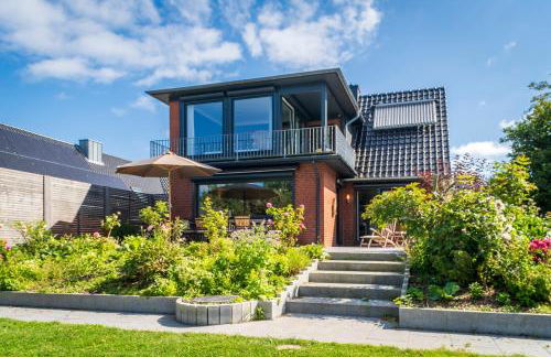 Häuschen mit privatem Schleizugang - Foto 2