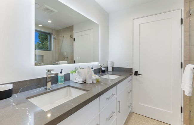 Curson Modern - Photo 27