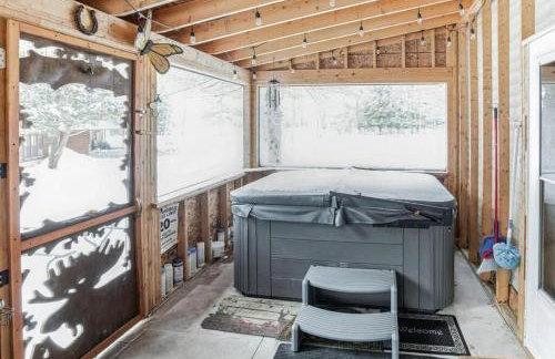 4 BDRM - Hot Tub - Fire Pit - Foto 25