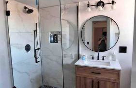 Riverview Bliss in Beautiful Home - Foto 16