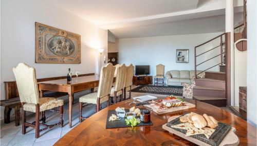 2 Bedroom Cozy Apartment In Verucchio - Foto 4