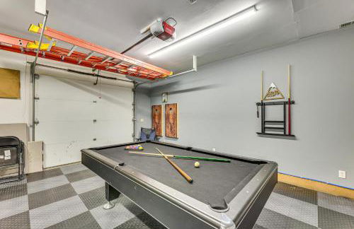 Cabin with Hot Tub and WiFi 4 Mi to Snowshoe Resort - Foto 27