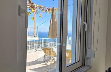 Villa Lawton - Magnificent sea & mountain views! - Photo 13