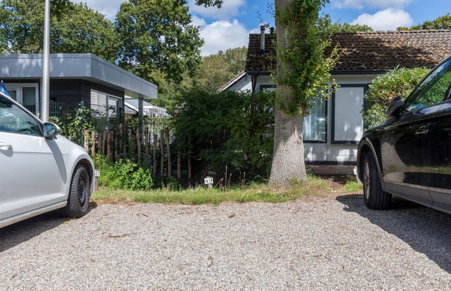 Unique Location at Bottom of Dunes near Center - Foto 22