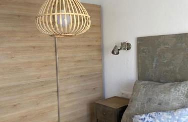 Eterna Primavera, a 40m de la piscina natural - Foto 18