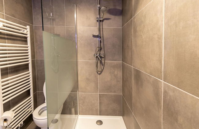 Duplex Apartment in the Shopping Street of Maasmechelen - Foto 46