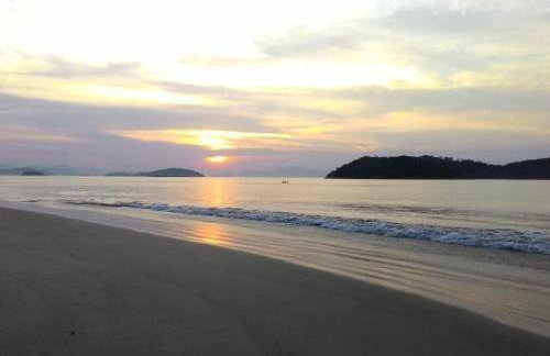 Casa com Ar e Churrasqueira na Prainha de Mambucaba - Photo 24