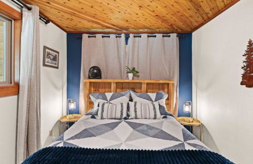 Rainier River Retreat - Foto 21