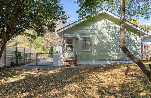 Historic Cherry Bungalow House - Midtown - Foto 25