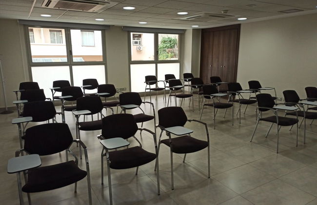 Suites Viena Plaza de España - Photo 15