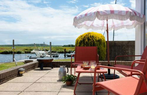 Hot Tub With A View - Christchurch Harbour - Photo 26