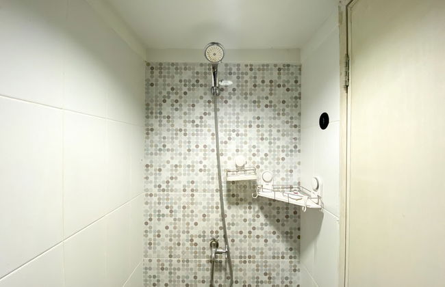 Comfortable Studio Apartment For 1 Pax Grand Sentraland Karawang - Foto 12