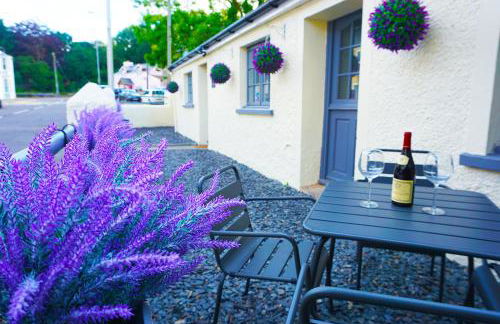 Staycation at Pine Cottage, a newly refurbished holiday cottage - Photo 14