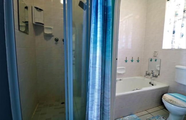 Ramsgate Beach Holiday Apartment - Photo 5