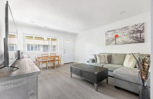 2BR APT with Brand new super quite AC, Washer, Dryer, Free EV Station, Free Parking in Cupertino - Foto 1