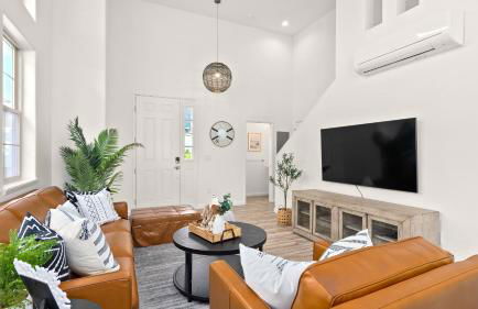 Sleeps 16 2 Homes Ocean Views Shared Pool Gym Near the Beach AvantStay - Foto 33