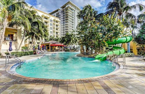 2B Beachfront condo! Pool! Games! 15 mins to PBI! - Foto 8