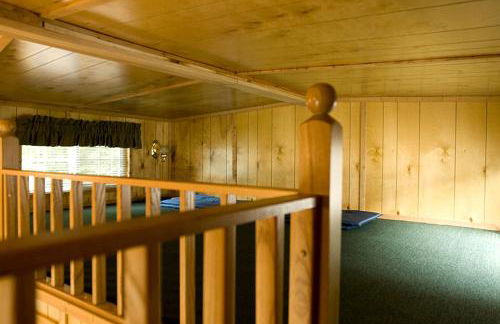 Deluxe Vacation Cabin Rentals in the Adirondacks near Saratoga Springs, New York - Foto 10