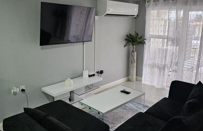 Apartment Sleeps 6 With Pool Access - Foto 9