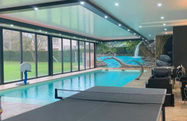 Logement @ 10 personnes avec piscine intérieure 31 degrés zoo de la FLECHE 24 h du Mans - Photo 1