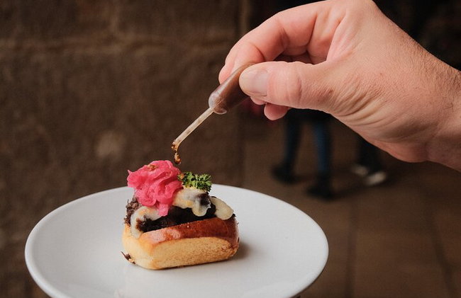 Bilbao Authentic Food Tour mit 9 Pintxos und lokalen Getränken - Foto 1