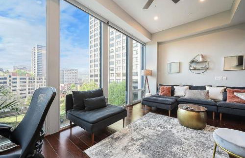 HostWise Stays - The Washington at Chatham - Park Free, Gym, More! - Foto 20