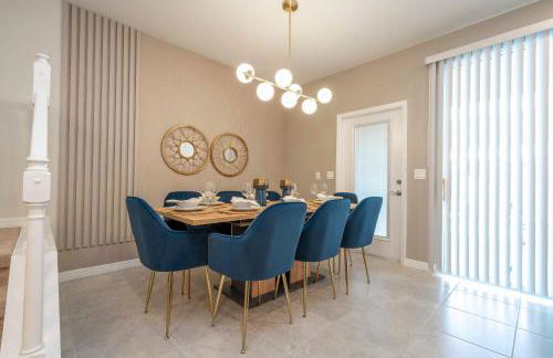 Brand New! Windsor Island 5BR Cozy Home Wpool/spa - Foto 63