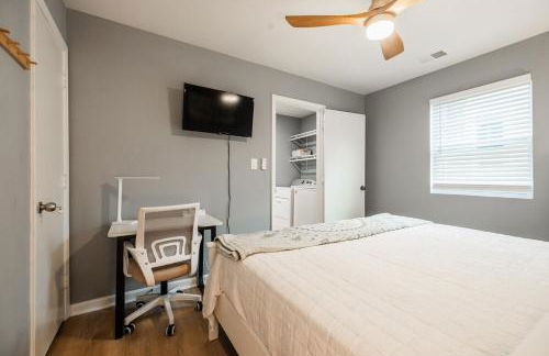 Atlanta Zoo Free Driveway Parking Fenced Side Yard 1B1B - Foto 9