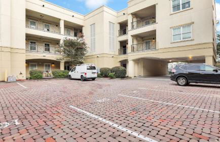 Walkable Historic District Stay 2 Units Sleeps 14 The Juliette by AvantStay - Foto 32