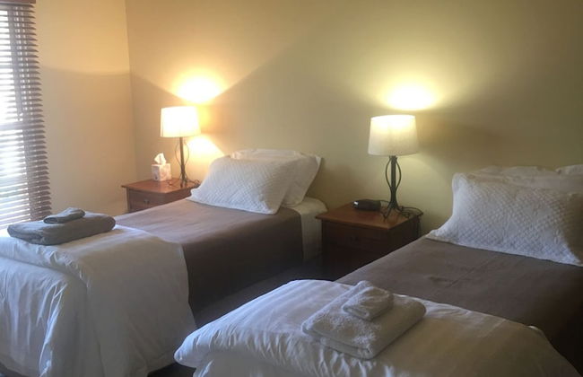 Byronsvale Vineyard and Accommodation - Foto 6