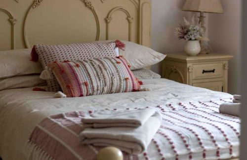 Huge 6 Bed House with Entertainment room and Hotub - Foto 14