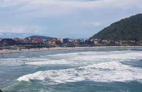 Casa ampla com 3 quartos com ar condicionado a 50mts da praia - Photo 14