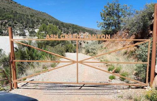 Ash Creek Canyon Mining Cabin Chrysotile Arizona - Photo 7