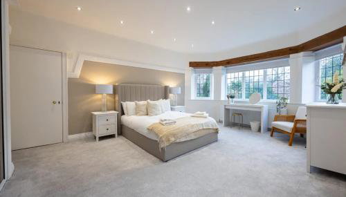 The GreyStoke Mansion With Private Grounds - Foto 2