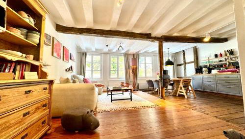 Mond Im Herzen von Monschau - Foto 3