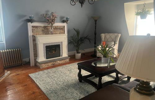 2Br Private Victorian Apartment in City location on half acre Sleeps 5 - Foto 20