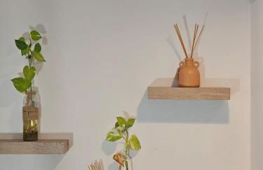 Newly Renovated Modern Studio - Foto 9