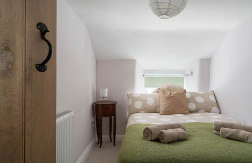 4-Bed Cottage - Pets with Garden & Wood Burner - Foto 20