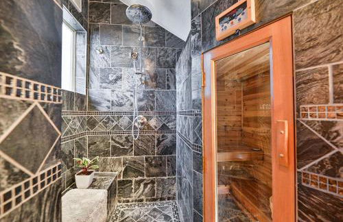 Huvila Haven Lake Front Home with Dock and Hot Tub - Foto 42