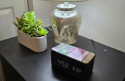 Cozy Updated Cove of Heaven, 5mins to Lake Hefner! - Photo 14