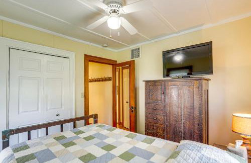 Walk to Private Beach Lake Erie Retreat with Yard! - Photo 15