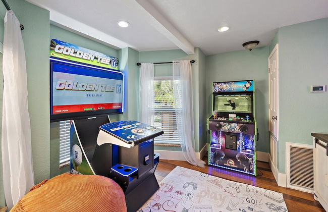 Decked Out On Marbury 4 Bedroom Home by RedAwning - Photo 41