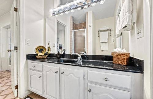 Gulf-Front Charm, Guest House Suite, Direct Beach Access on Siesta Key - Foto 35