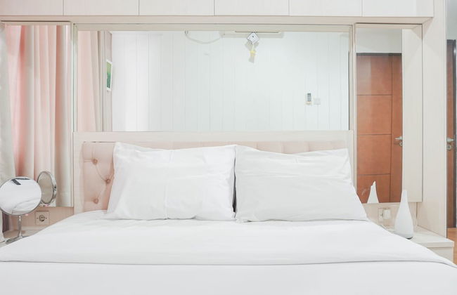 Attractive 1BR Apartment at Royal Olive Residence - Foto 1