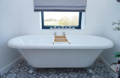 The Angel - Luxury Lakeside Lodge - Foto 9